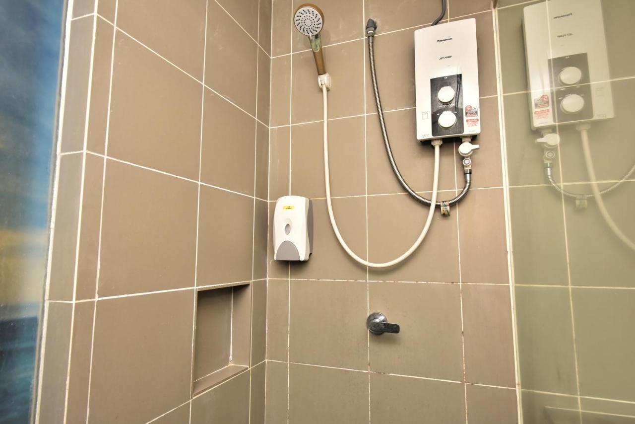 H&F Homestay The Two Owls Nest Aeropod Sovo Studio Room - 2 Queen Bed - Near Airport - Free Parking Kota Kinabalu Exterior foto